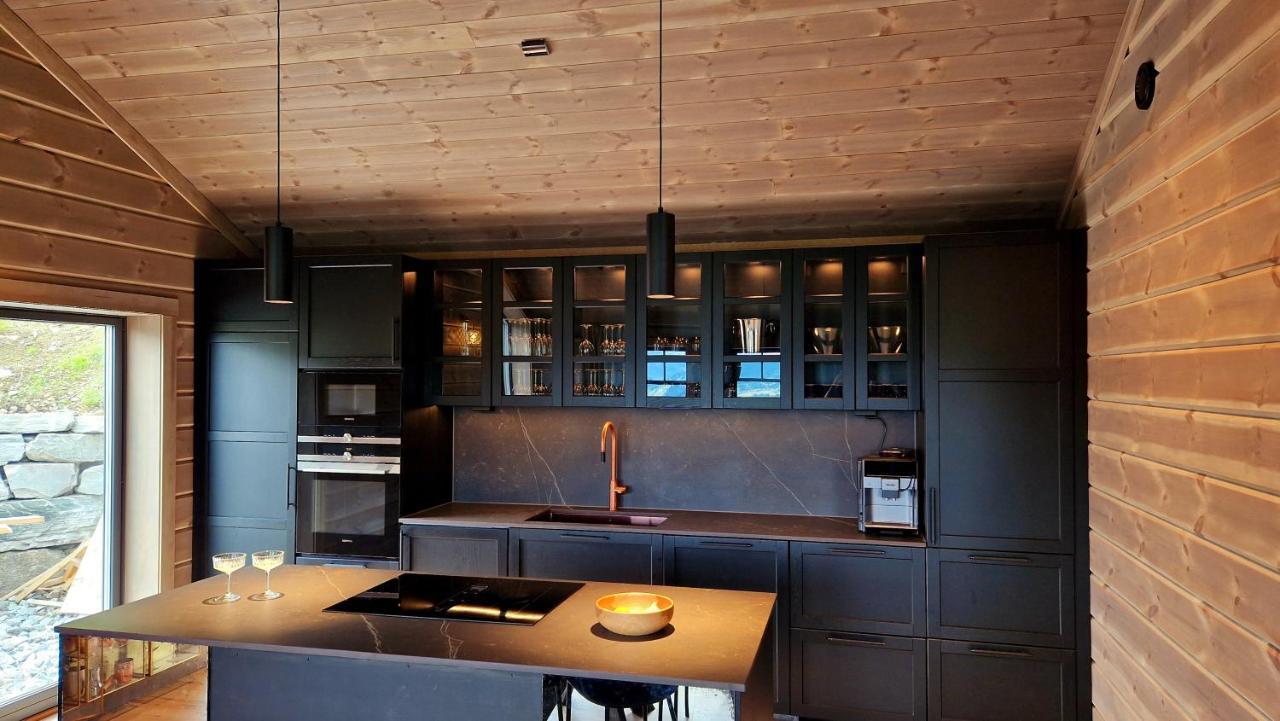 Mlodge - The Mountain Lodge ซงดาล ภายนอก รูปภาพ